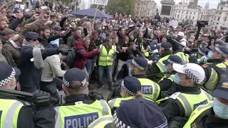 Anti-lockdown protesters clash with police in London