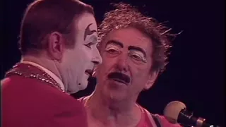 Clowns Troupe  -Achille Zavatta´s circus-  [1987]