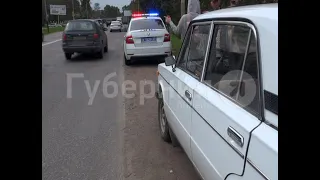Пенсионер на отечественной машине сбил хабаровчанку на «зебре». Mestoprotv