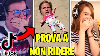 PROVA A NON RIDERE CON PHERE!! REAZIONE A TIKTOK DIVERTENTI!! 98% *IMPOSSIBILE* !!