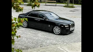 2022 Rolls Royce Phantom   The Most Luxurious Car In The World  Exterior and Interior Details