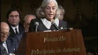 Discurso 1988, Carmen Martín Gaite, premio Príncipe de Asturias de las Letras