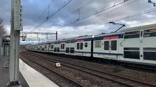 RER E MI2N sur les voies du RER C passage sans arrêt en gare de Épinay Sur Orge