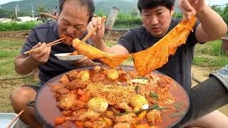 Braised Spicy Chicken and Ripe Kimchi on a cauldron lid - Mukbang eating show