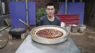 【食味阿远】阿远做“杂菌蒸肉”，铺满篦子下锅蒸，肥而不腻，太下饭了 | Shi Wei A Yuan