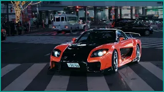 VeilSide FD RX-7 et 350z de Fast and Furious Tokyo Drift | Kaeruzoku Pitstop @Shibuya