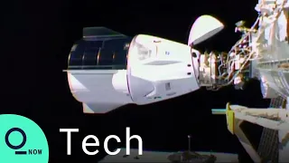 SpaceX’s Dragon Docks at Space Station With Four Astronauts