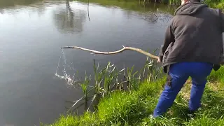 Готовлю ставок до нересту риби, перевіряю раколовки.