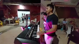 GILDENES ARAÚJO E SEUS TECLADOS TOCANDO UM BREGA NO INTERIOR- RITMO  FORROZIN EM CARRAPATEIRAS