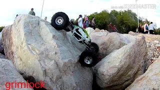 Axial Capra grimlock first run in breakwater with shafty 1.9 setup by 3boss & thanos RC custom