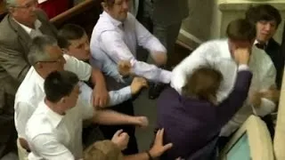 Raw: Fight Breaks Out in Ukraine Parliament