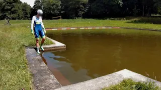 Wetlook in cycling gear