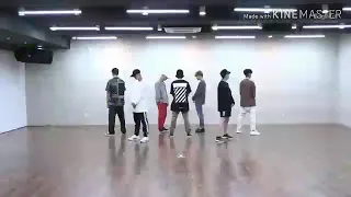 BTS танцуют под русскую песню, "Зацепила"...