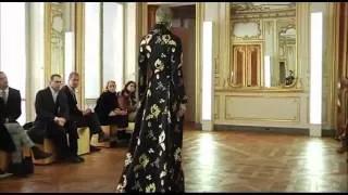 Alexander McQueen ➤ Fall/Winter 2010/2011 (Full HD)