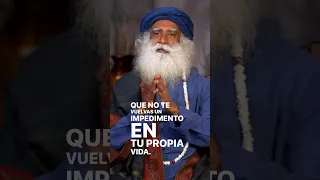 ¿Qué nos impide tener éxito? | Sadhguru #shorts