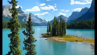 12 Top-Rated Tourist Attractions in Alberta