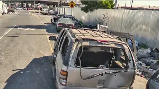 Outraged in Oakland: Vehicles Abandoned in Middle of Busy Street