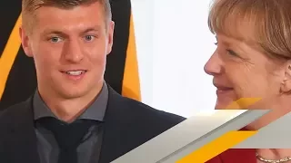 Kroos feiert Merkel und kassiert Shitstorm | SPORT1