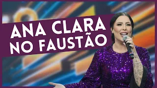 Ana Clara canta "Fã Declarada" no palco do Faustão Na Band