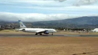 IRON MAIDEN ED FORCE ONE Boeing 757... MROC, Costa Rica...