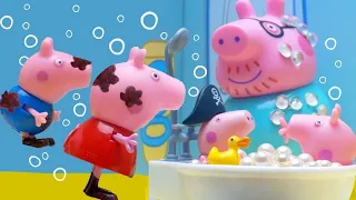 Peppa Pig's Surprise Wooden House | Peppa Pig Stop Motion | Peppa Pig Toys | Toys fir Kids