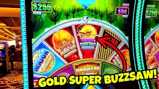 I GOT THE SUPER GOLD BUZZSAW ON THE HUFF N' EVEN MORE PUFF SLOT MACHINE!