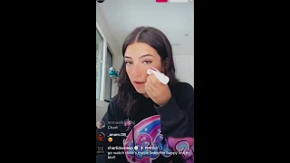 Charli D’Amelio doing her make up IG live (01/07/20)