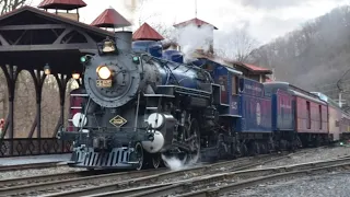 Reading & Northern 425: Santa Specials With The Blue Bullet