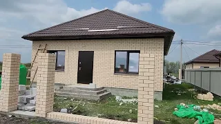 Дом на стадии строительства в пригороде Краснодара