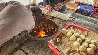 Cooking Uzbek Samosa in Tandoor! 2000 Pieces per day! Street food of Uzbekistan