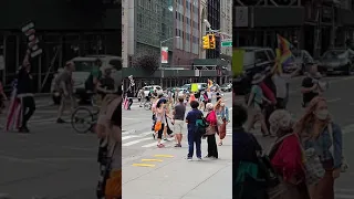 💉 Anti-Vaccine Demonstration on Sixth Avenue, Manhattan New York City 7.24.2021 #shorts Walk NYC