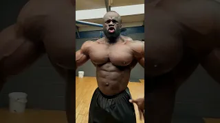 Best chest in pro bodybuilding + Samson dauda looking nuts 5 weeks out of the Arnold Classic