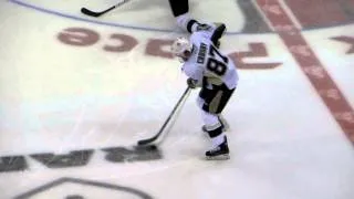 Sidney Crosby during pre-game warm-up at the Penguins @ Senators game