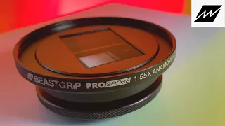 THIS smartphone filmmaking lens changes everything | Beastgrip's NEW 1.55X anamorphic lens MK2