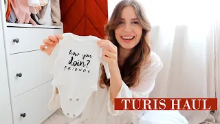 A baba első ruhatára | turis haul