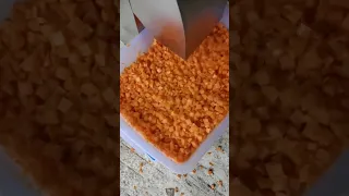 Carrots dicing machine