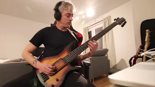 Tribal Tech - Speak live - Gary Willis Bass Cover, second minute - Ibanez GWB205