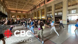 Beyoncé flash mob at Waterfront Station