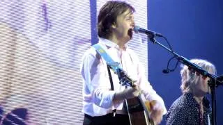 Paul McCartney - I'm Looking Through You (14.12.2011, Olympijskiy Stadium, Moscow, Russia)