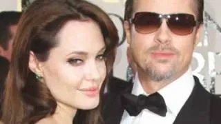 Angelina Jolie and Brad Pitt Golden Globes Moments (2011)