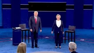 Harte Bandagen beim zweiten TV-Duell Clinton-Trump