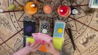 Soulmate, Twin Flame or Karmic?👄🤙👀/Pick a Card Tarot Reading/Subscriber Request