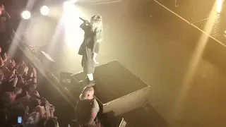 Billie Eilish - Bellyache [LIVE] LONDON