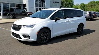 2024 Chrysler Pacifica Owosso, East Lansing, Haslett, DeWitt, St. Johns, OK N4107