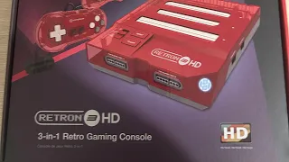 Обзорчик ретро консоли Retron3 HD и пару флеш картриджей snes и sega