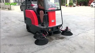 Commercial Ride on Sweeper Machine G90 by Pivot Machinery