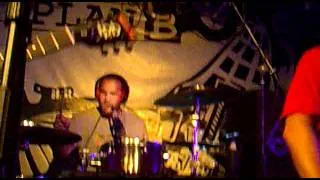 Noize MC - Мало Огня(Фристайл) План Б 18.06.2011