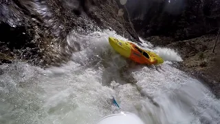 Kayaker saved just before swimming over a waterfall - Fail  Carnage Beater - Salzkammergut