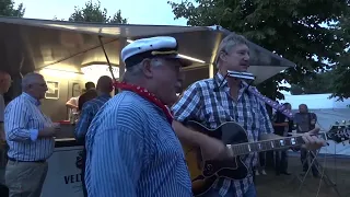 Erstes Lingener Hafenfest am Alten Hafen (2013) mit Feuerwerk