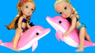 Swimming with DOLPHINS ! Elsa & Anna toddlers go Scuba with Barbie - Splash - Water Fun